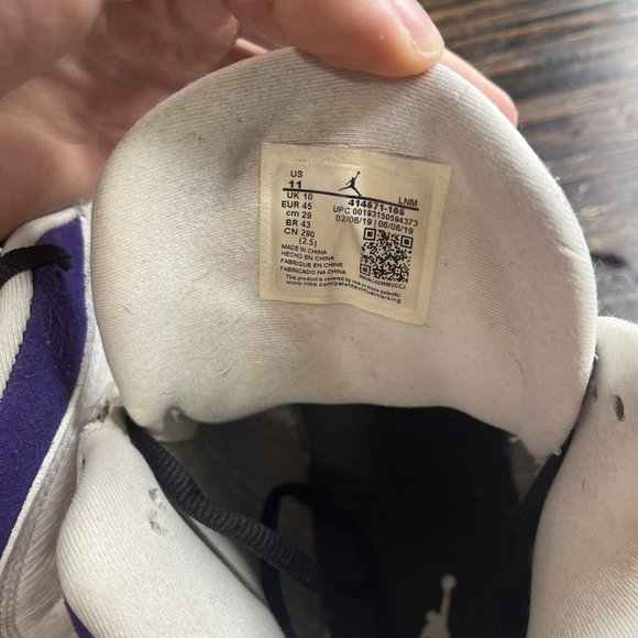 Jordan 13 Retro Lakers Men's Size 11 [414571-105] - Picture 7 of 7